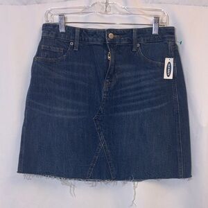 Old Navy Denim Mini Skirt Women's Size 8 Raw Hem Dark Wash New With Tags Casual